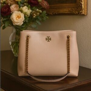 Tory Burch Kira Devon Sand Beige Pebbled Leather Chain Strap Large Tote Bag